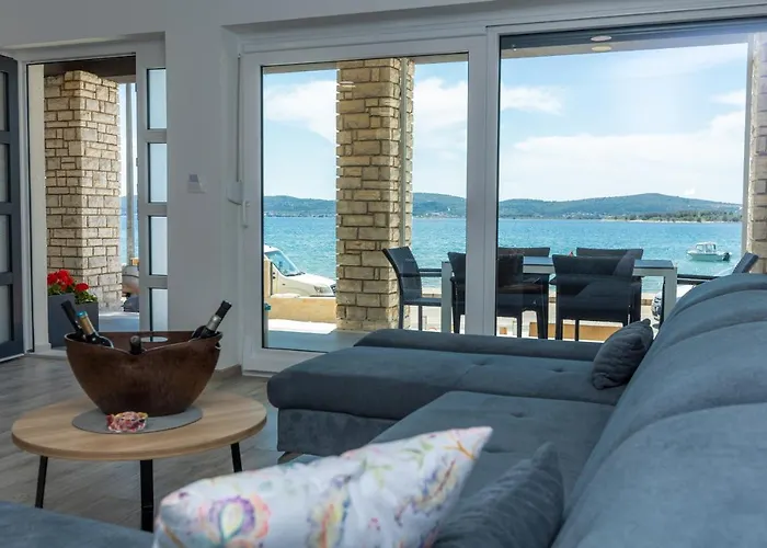 Lägenhet Maris Sveti Filip i Jakov